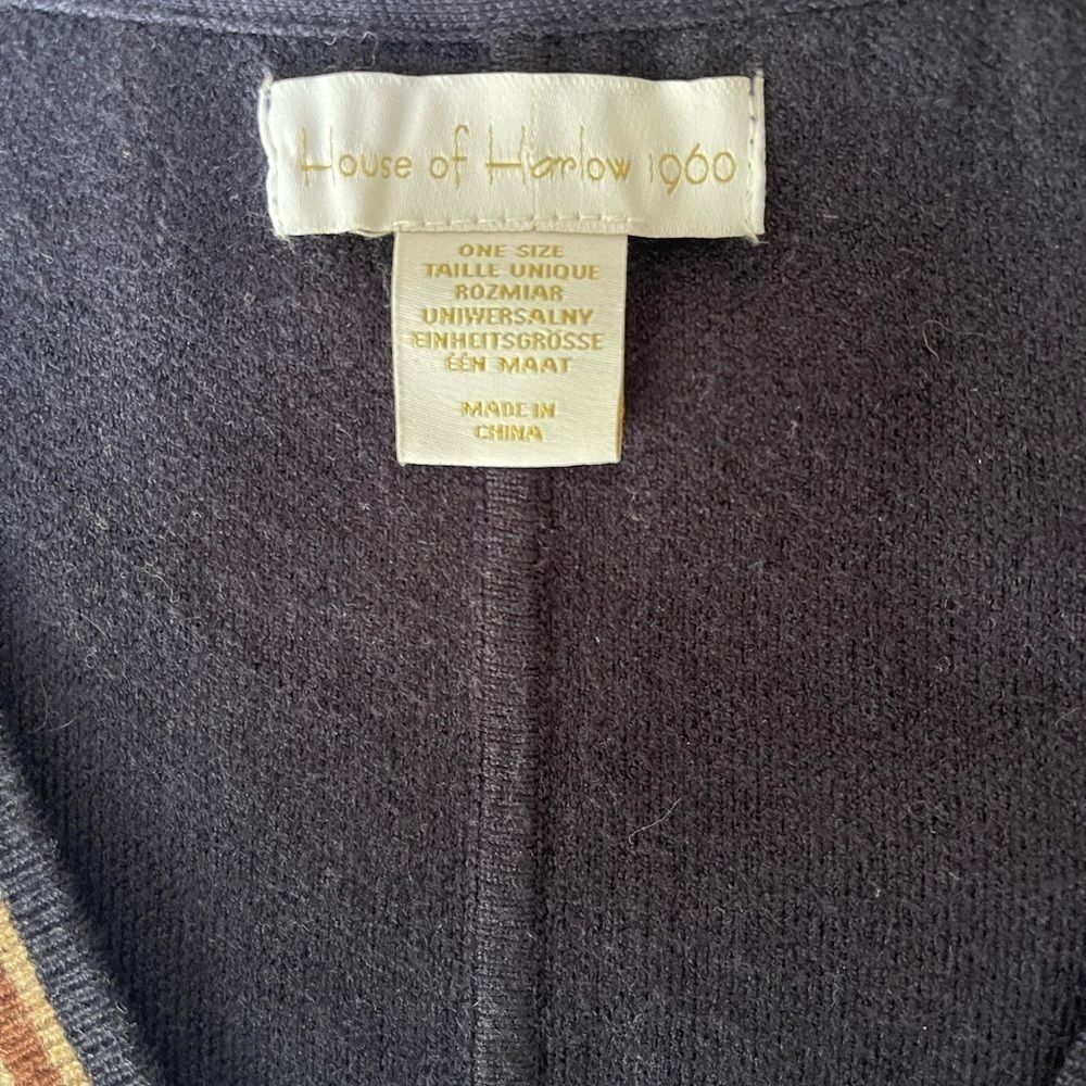 House of Harlow 1960 Navy Blue Poncho Sweater One Size Fits Most - Picture 5 of 5